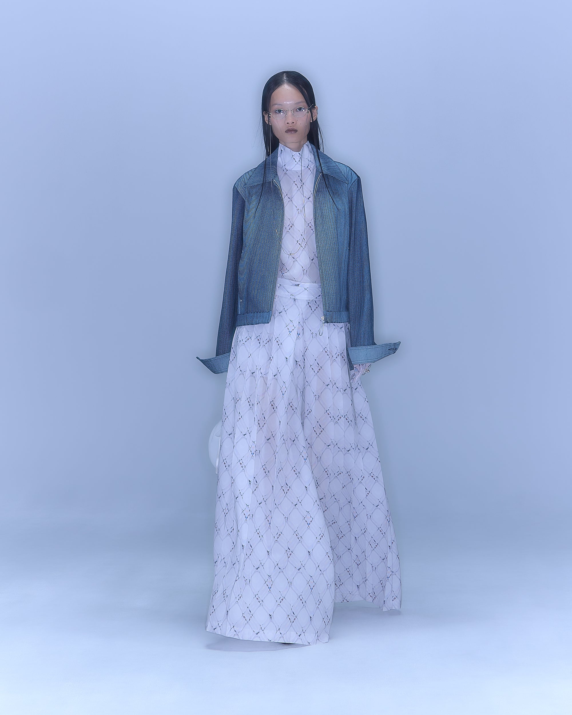 [PRE] Hak Pleats Pants Lattice / white