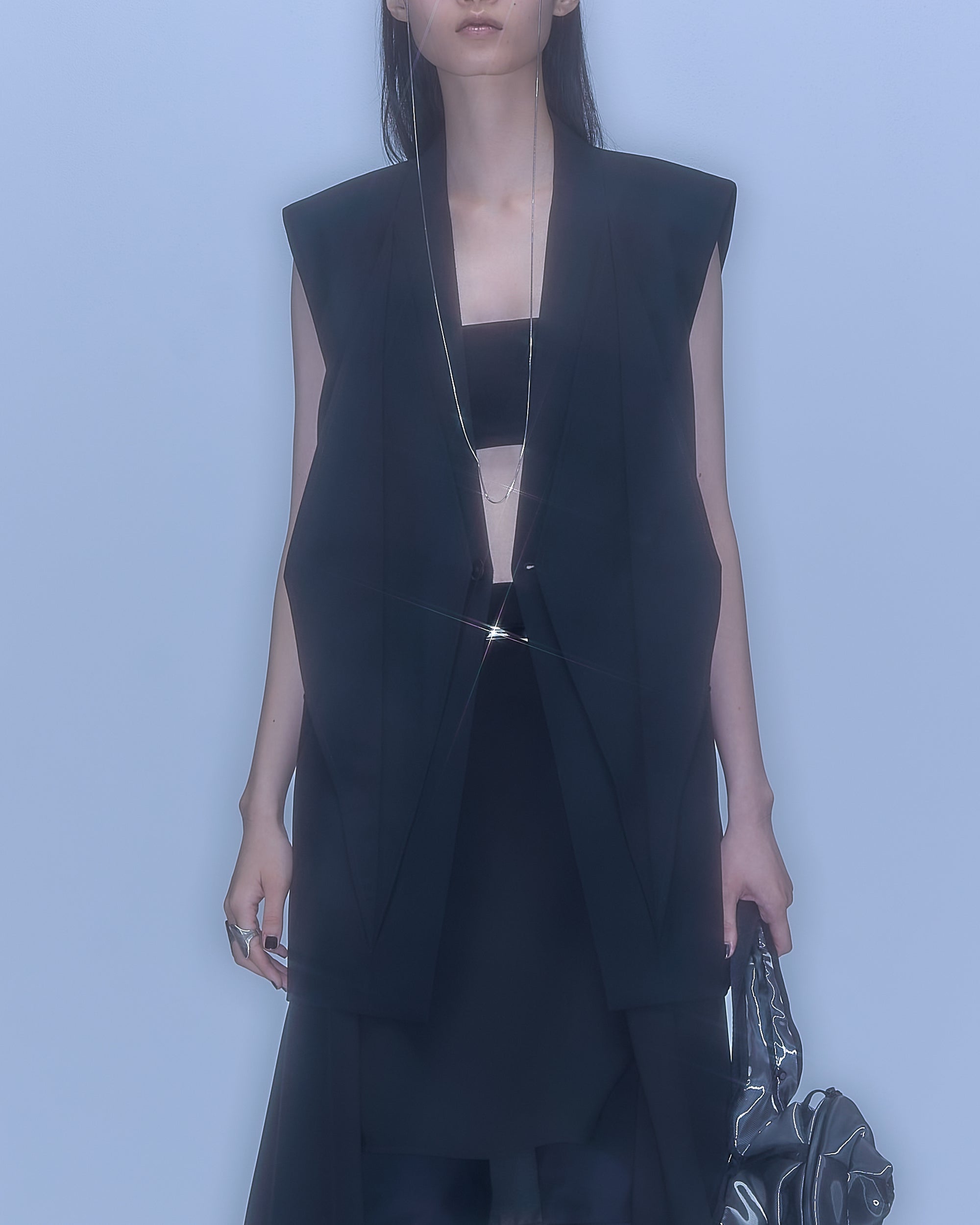 [PRE] Dia Sleeveless Jacket / black
