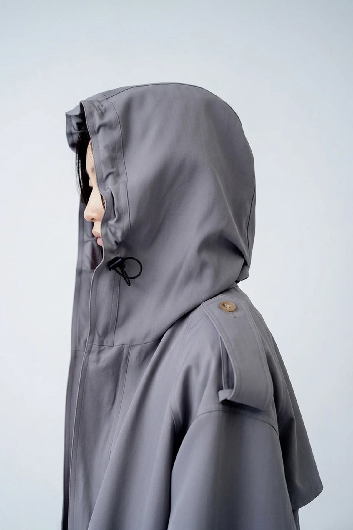 Disk Over Coat / charcoal