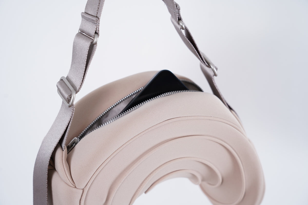 Moebius Bag / camel - Image 4