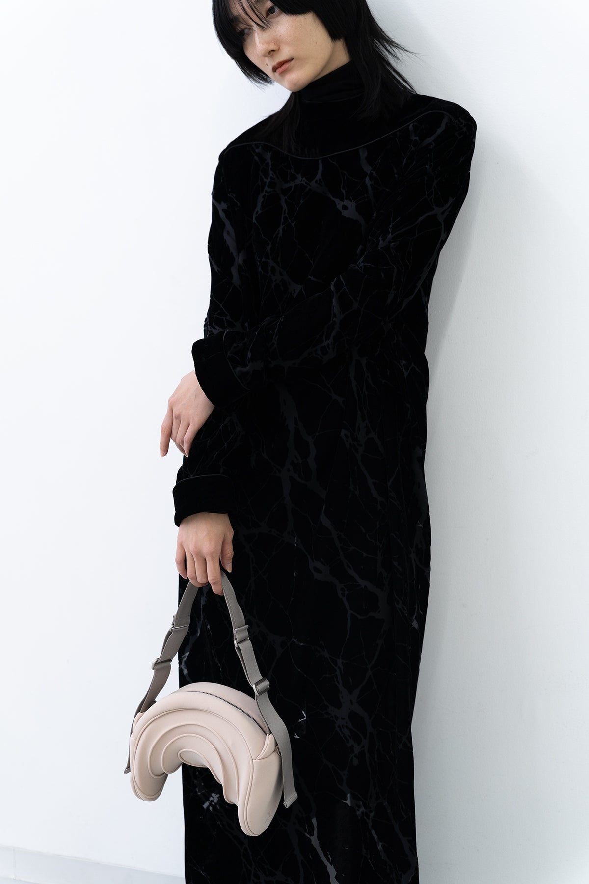 Moebius Bag / camel - Image 5