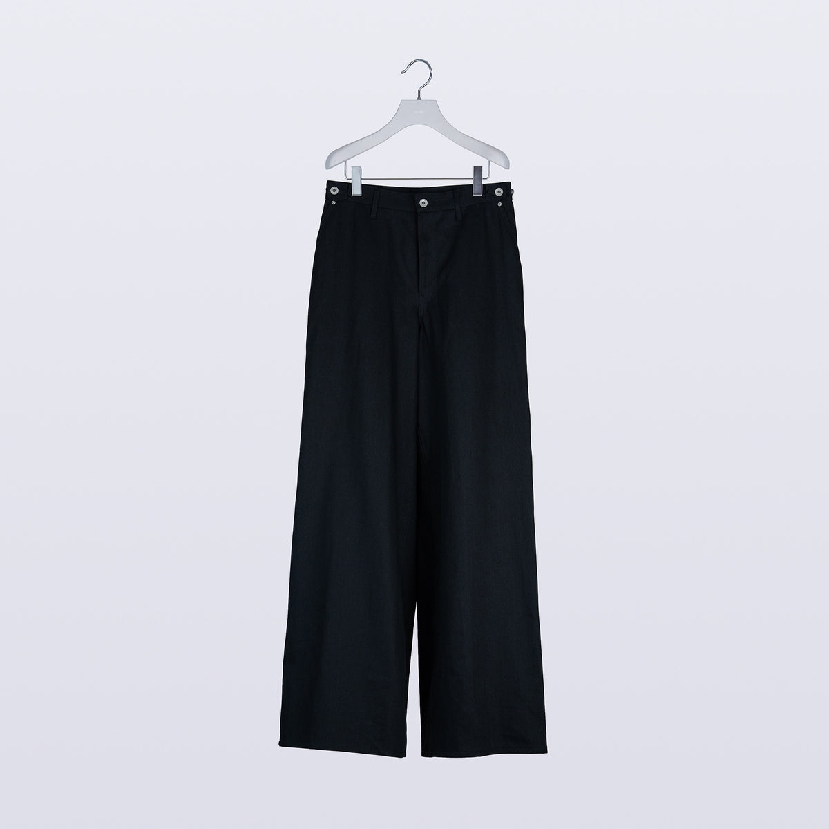 Slash Solid Denim / black