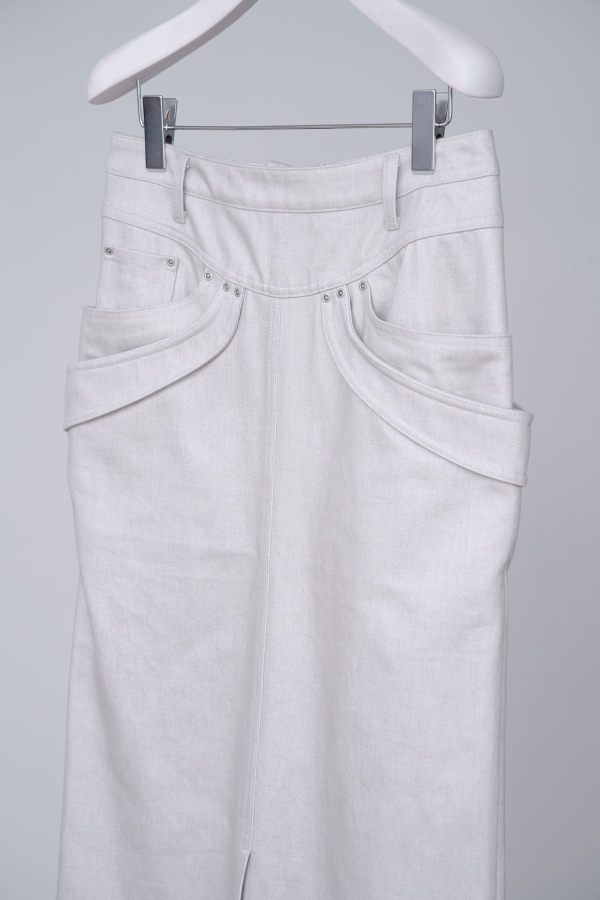 Refrain Denim Skirt / grey - Image 2