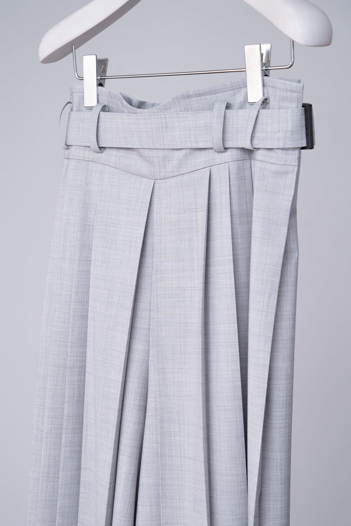 Hak Pleats Pants U / grey - Image 2