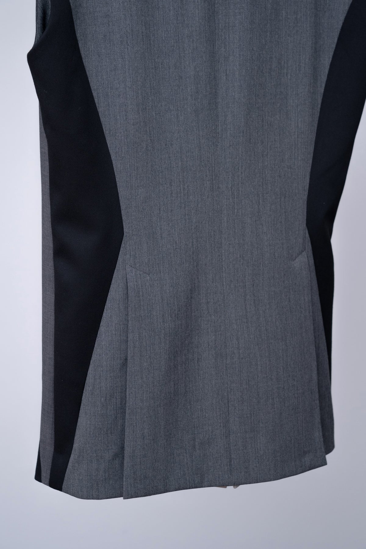 Winker Sleeveless Jacket / black-m - Image 4
