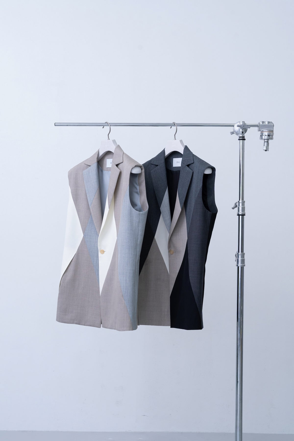 Winker Sleeveless Jacket / grey-m - Image 4