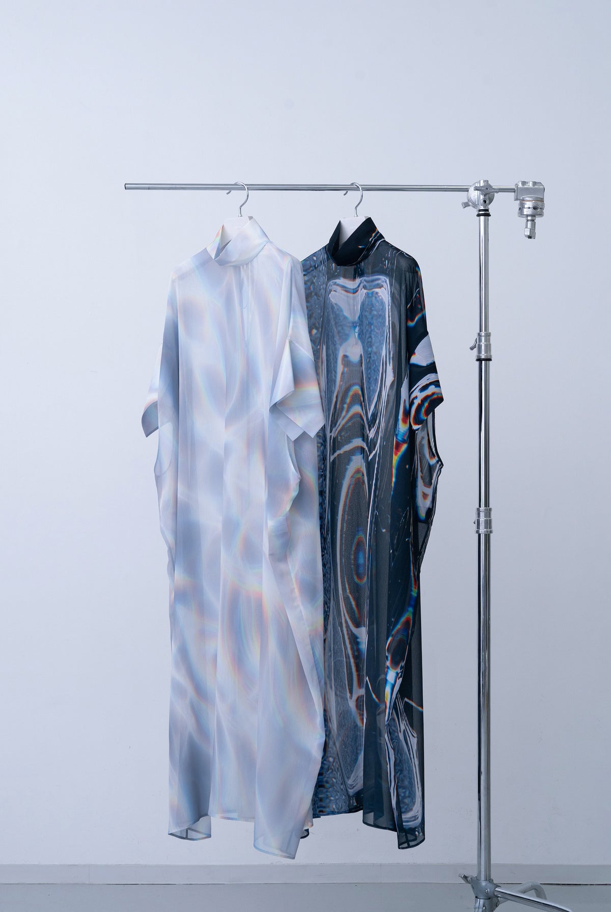 Phenomenal Sheer Robe / lay-white - Image 2