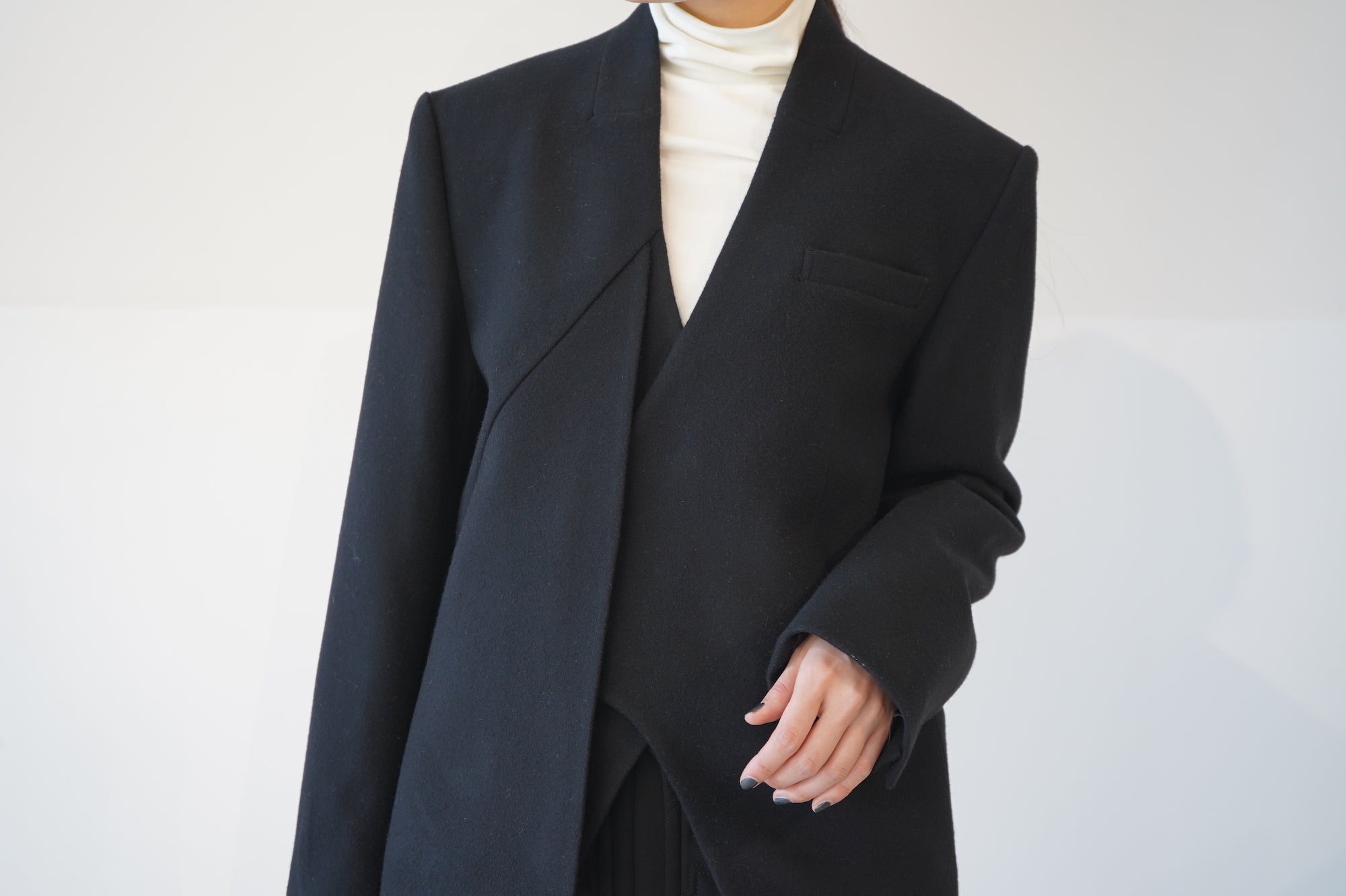 Alias Jacket / black