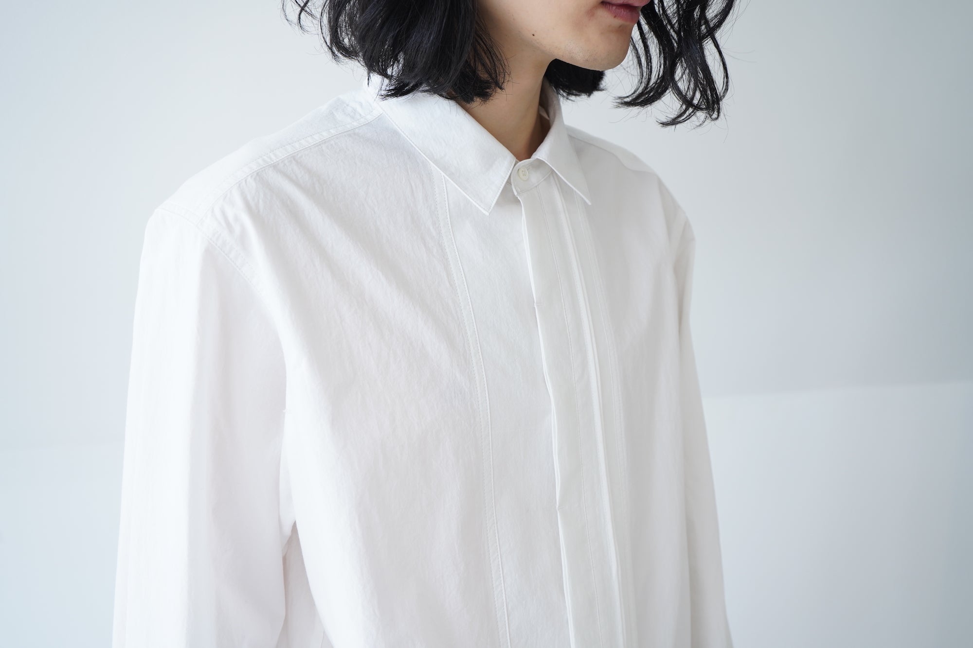 Alias Shirt / white