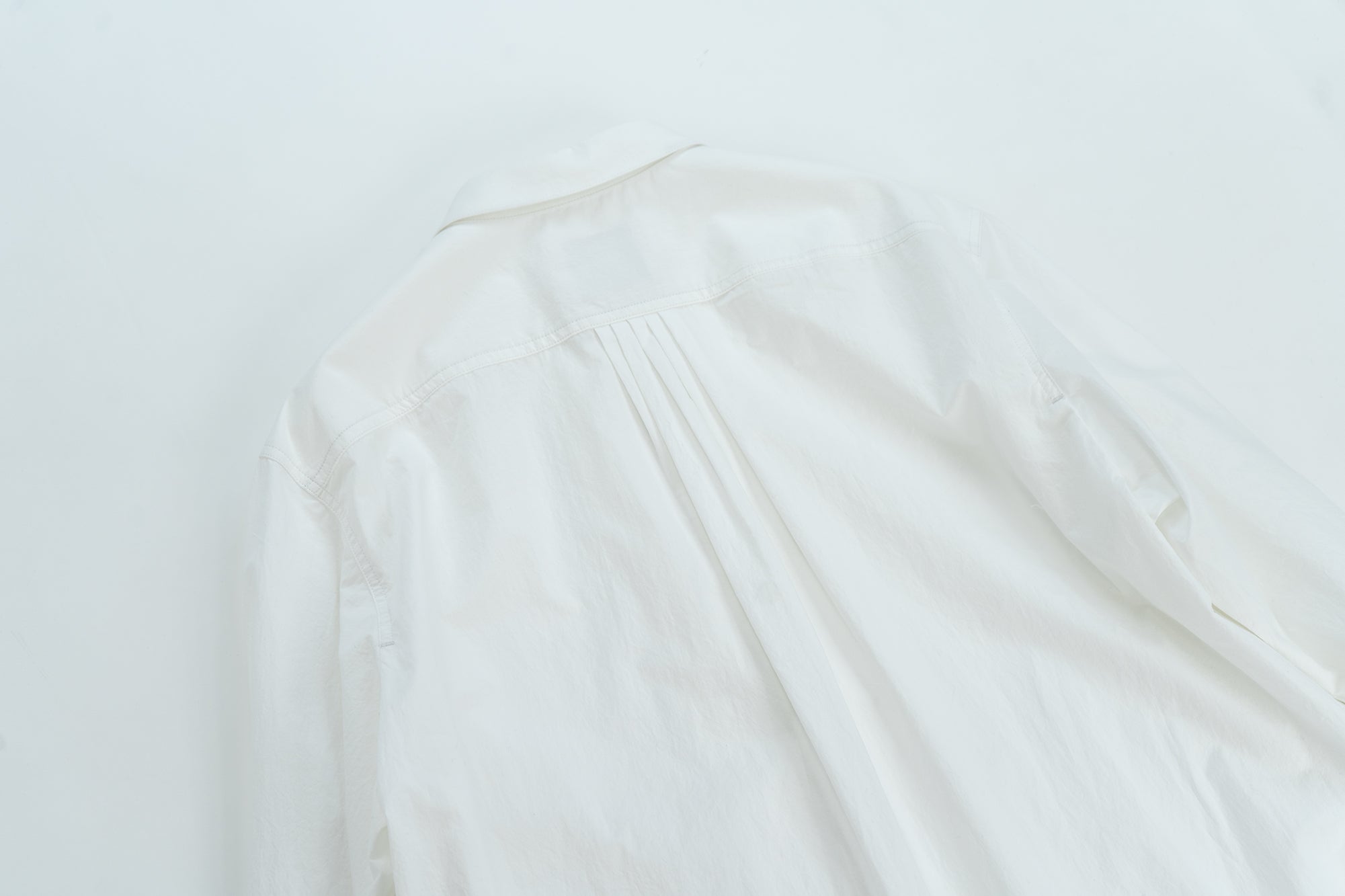 Alias Shirt / white